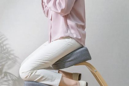 Is a Kneeling Desk Chair the Secret to a Healthier Workday